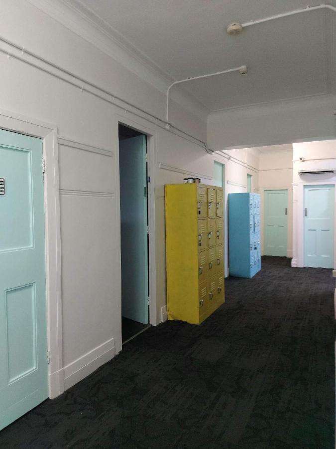 The Downing Hostel Sydney Exterior photo