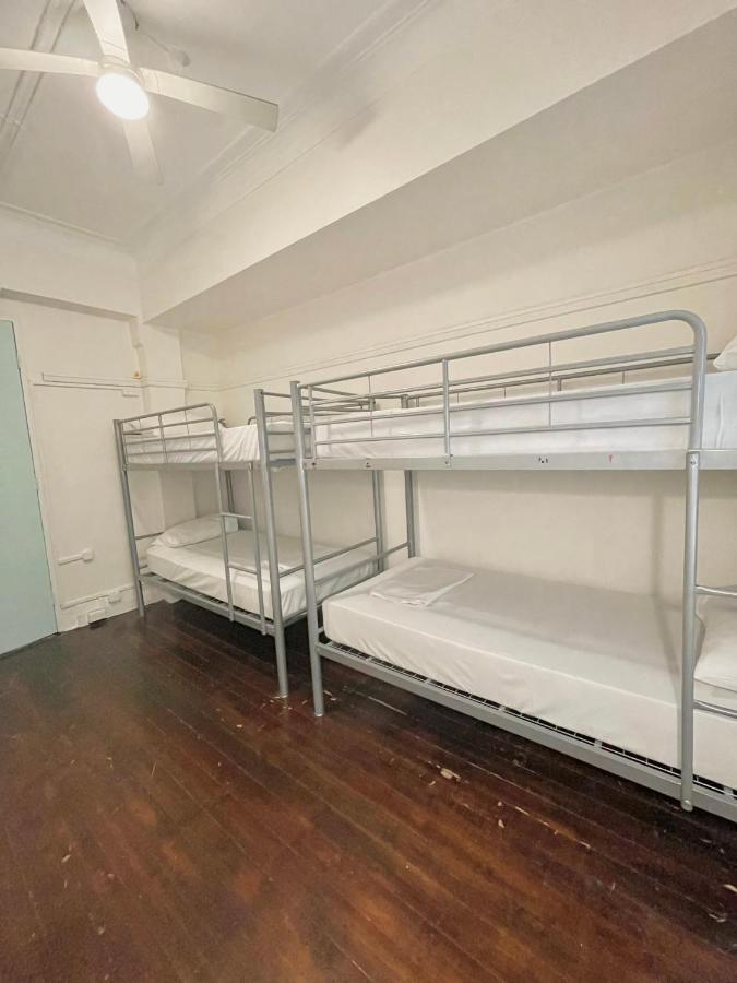 The Downing Hostel Sydney Exterior photo